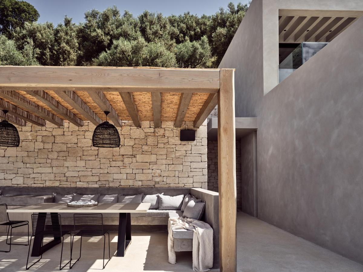 Vila Alpha - A Leading Luxury Villa! *