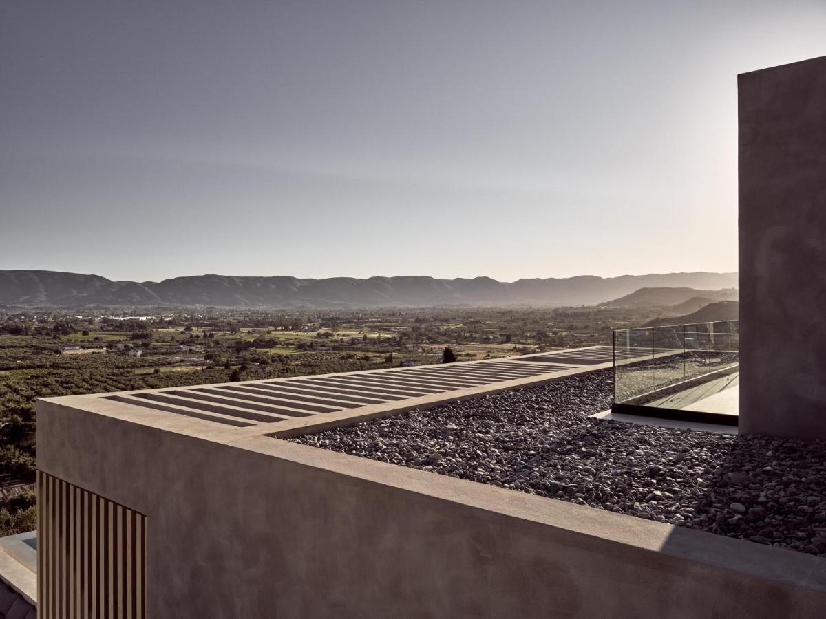Alpha - A Leading Luxury Villa! Vila